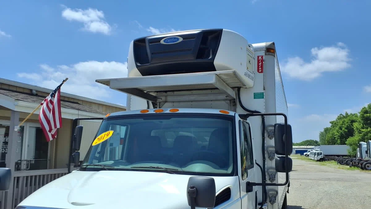 2019 International 4300 in West Chester, OH — photo 7