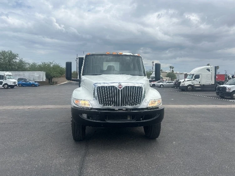 2020 International MV in Phoenix, AZ — photo 2