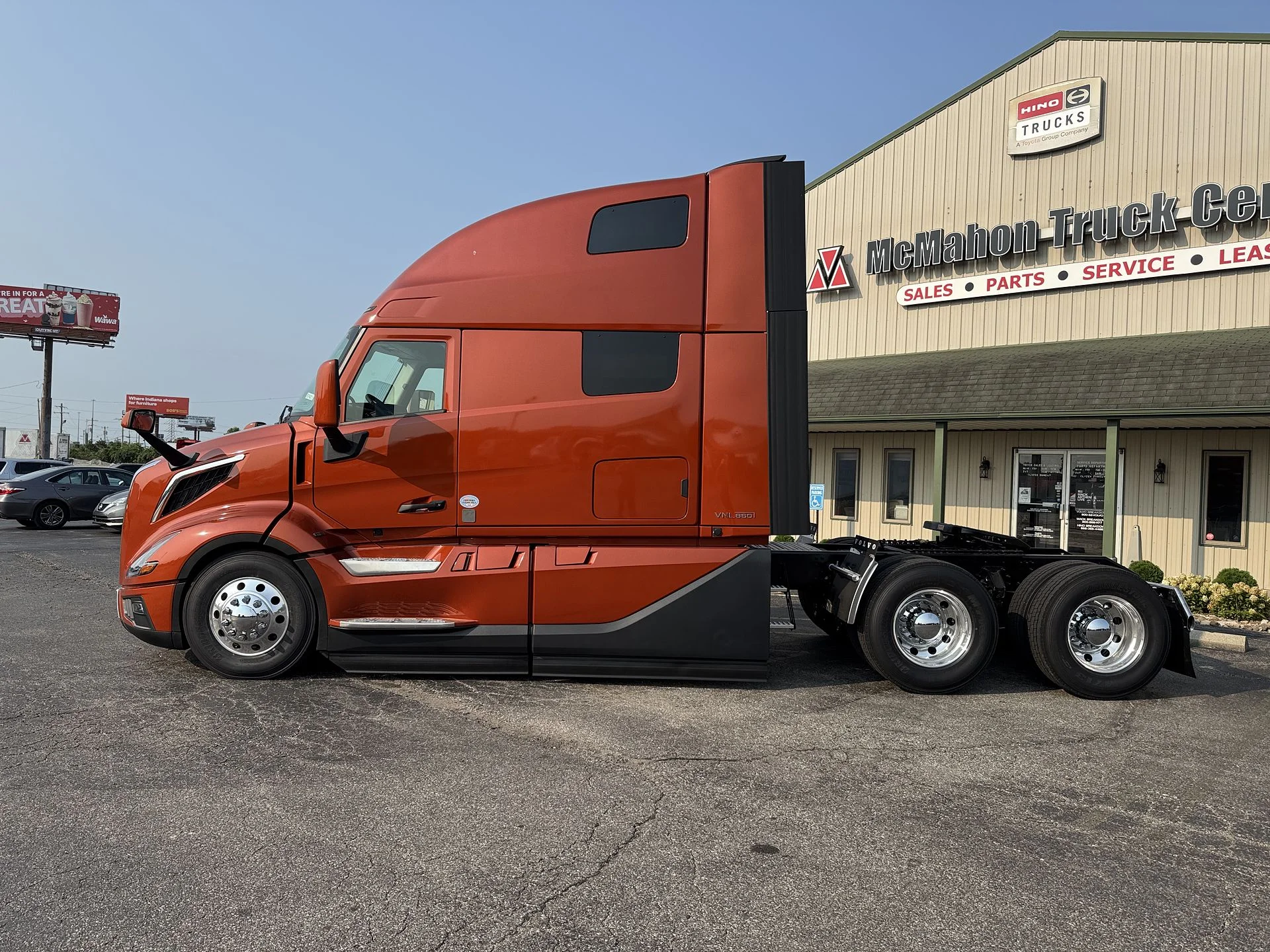 2027 Volvo in Clarksville, IN — photo 2