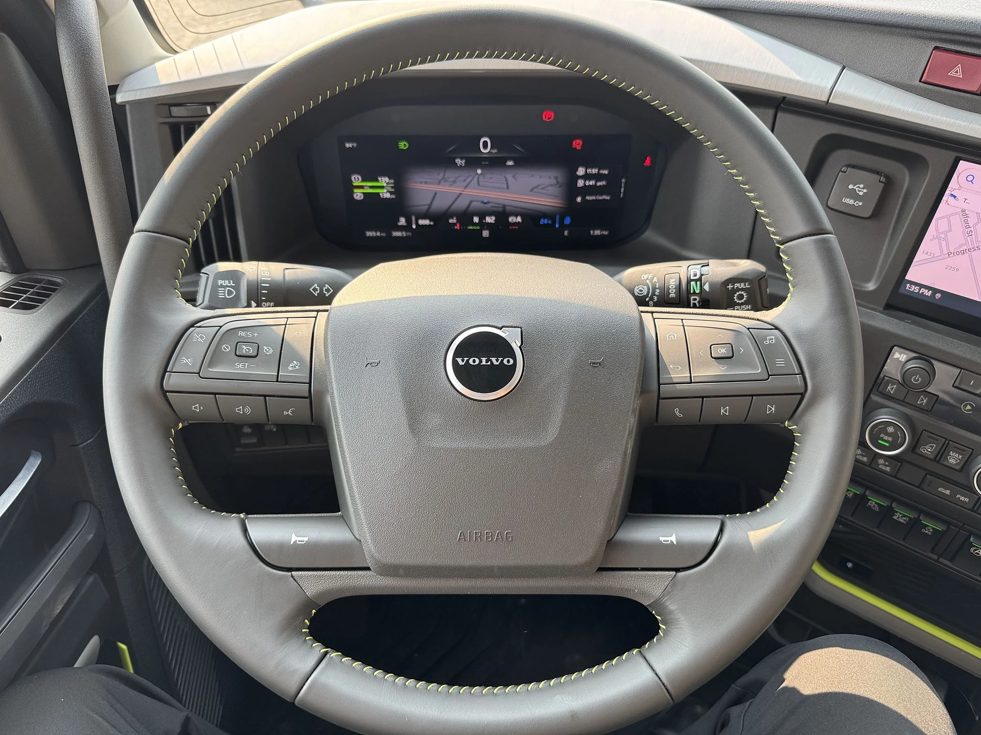 2027 Volvo in Clarksville, IN — photo 9