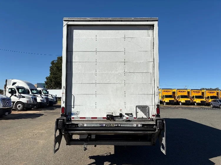 2023 International MV - image 7