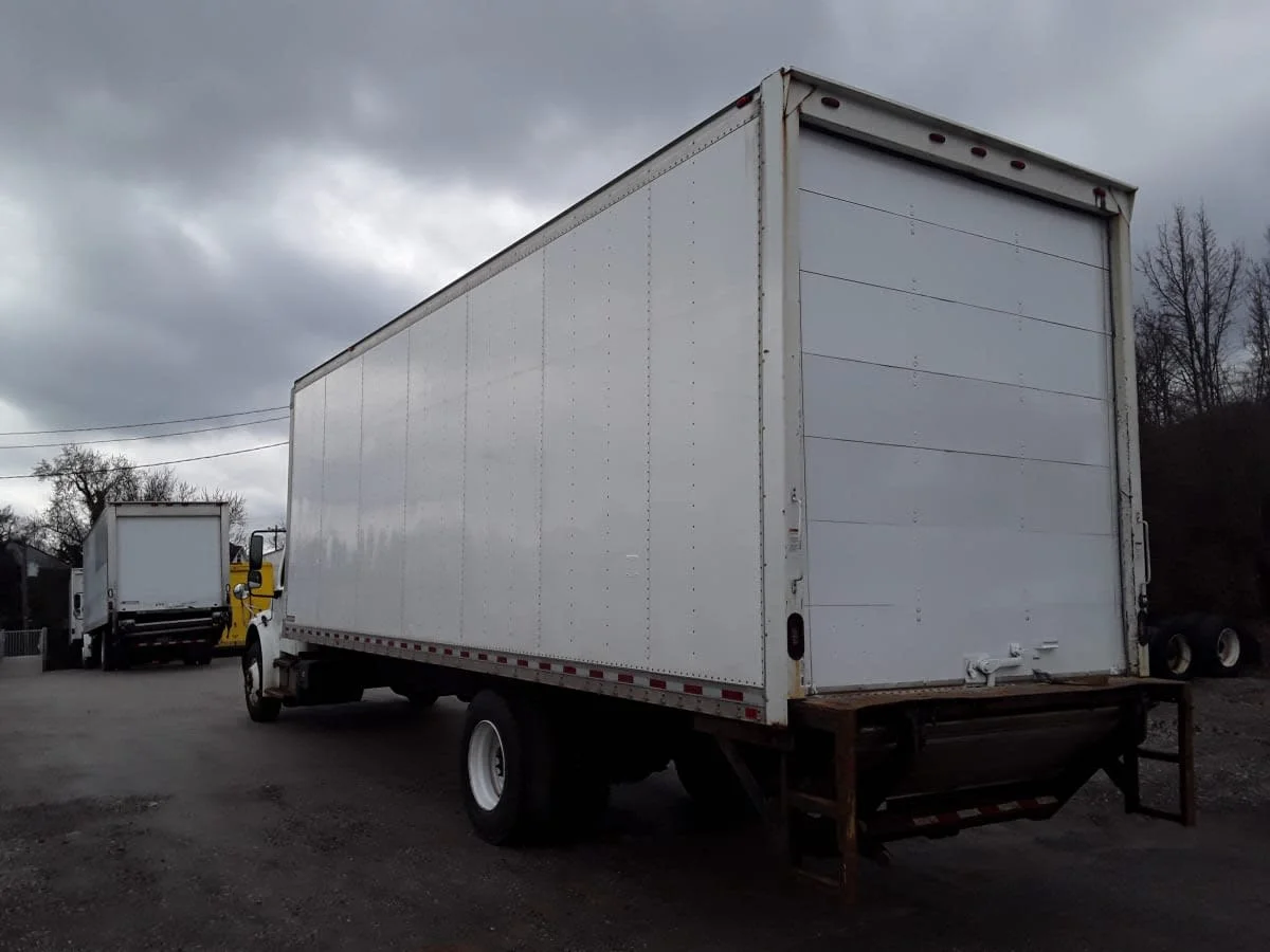 2019 Freightliner M2 106 in Pittsburgh, PA — photo 6