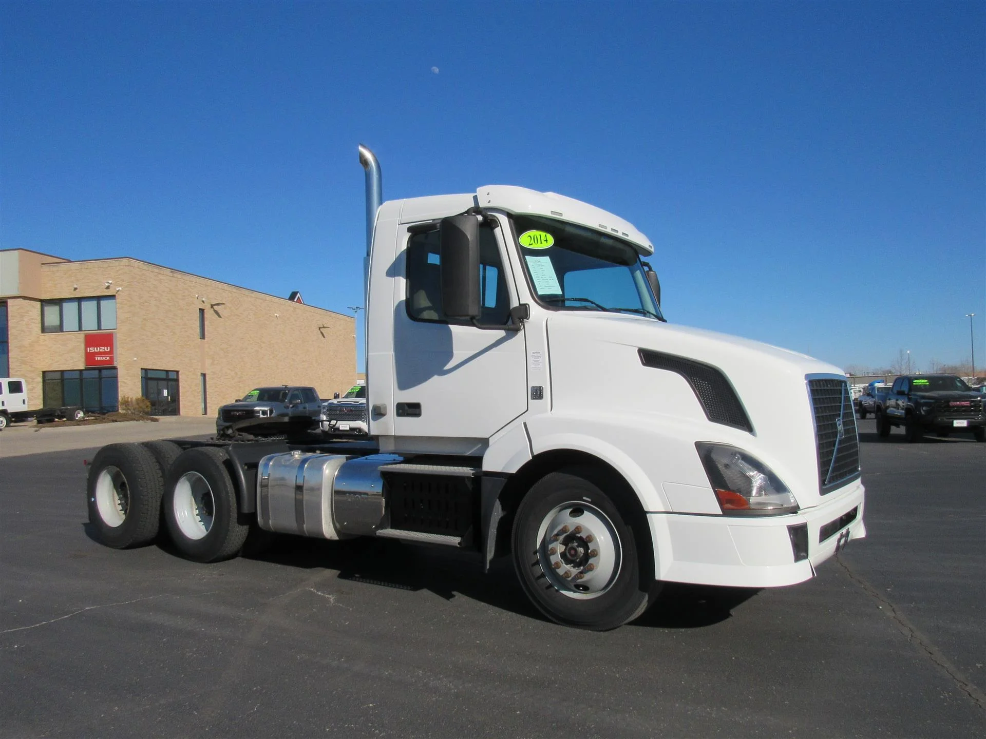 2014 Volvo VNL 300 - image 7