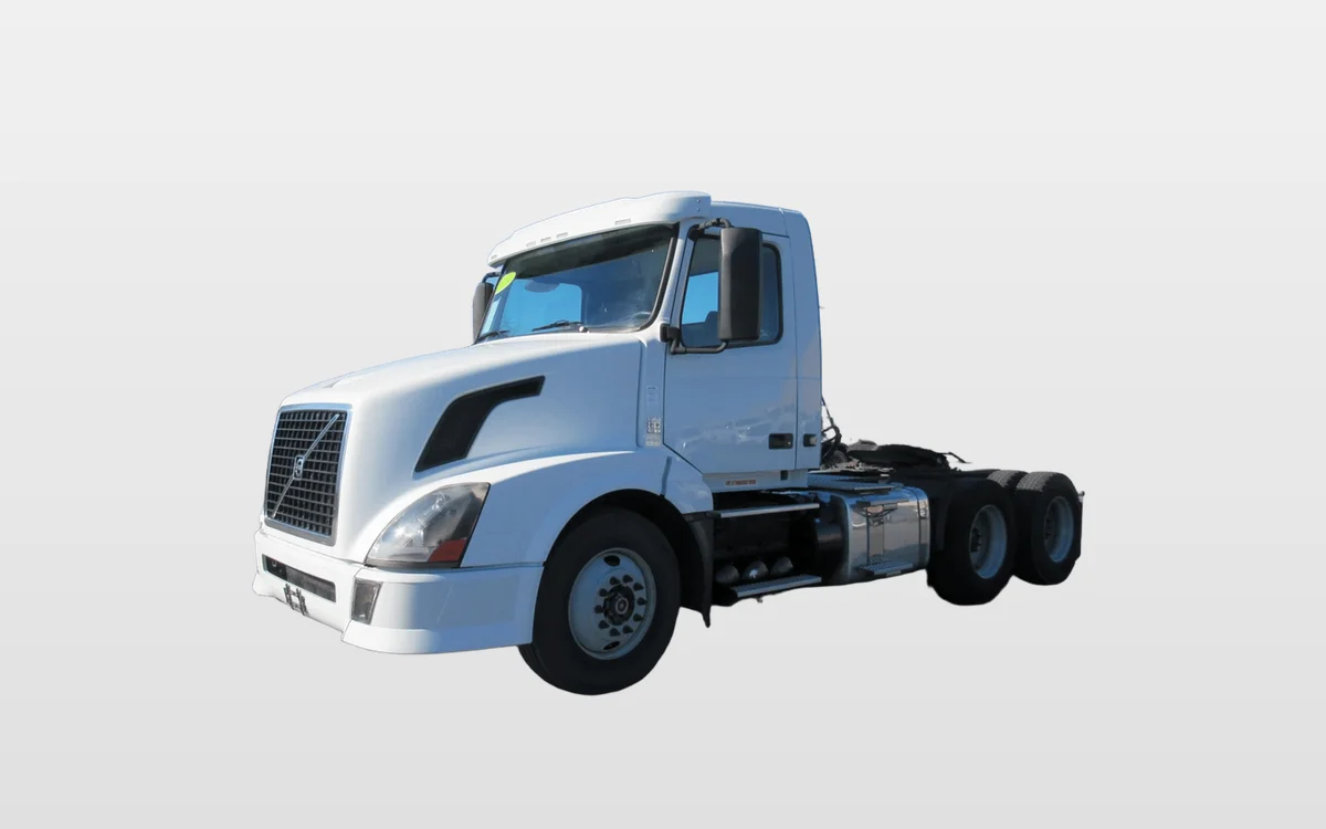 2014 Volvo - image 1