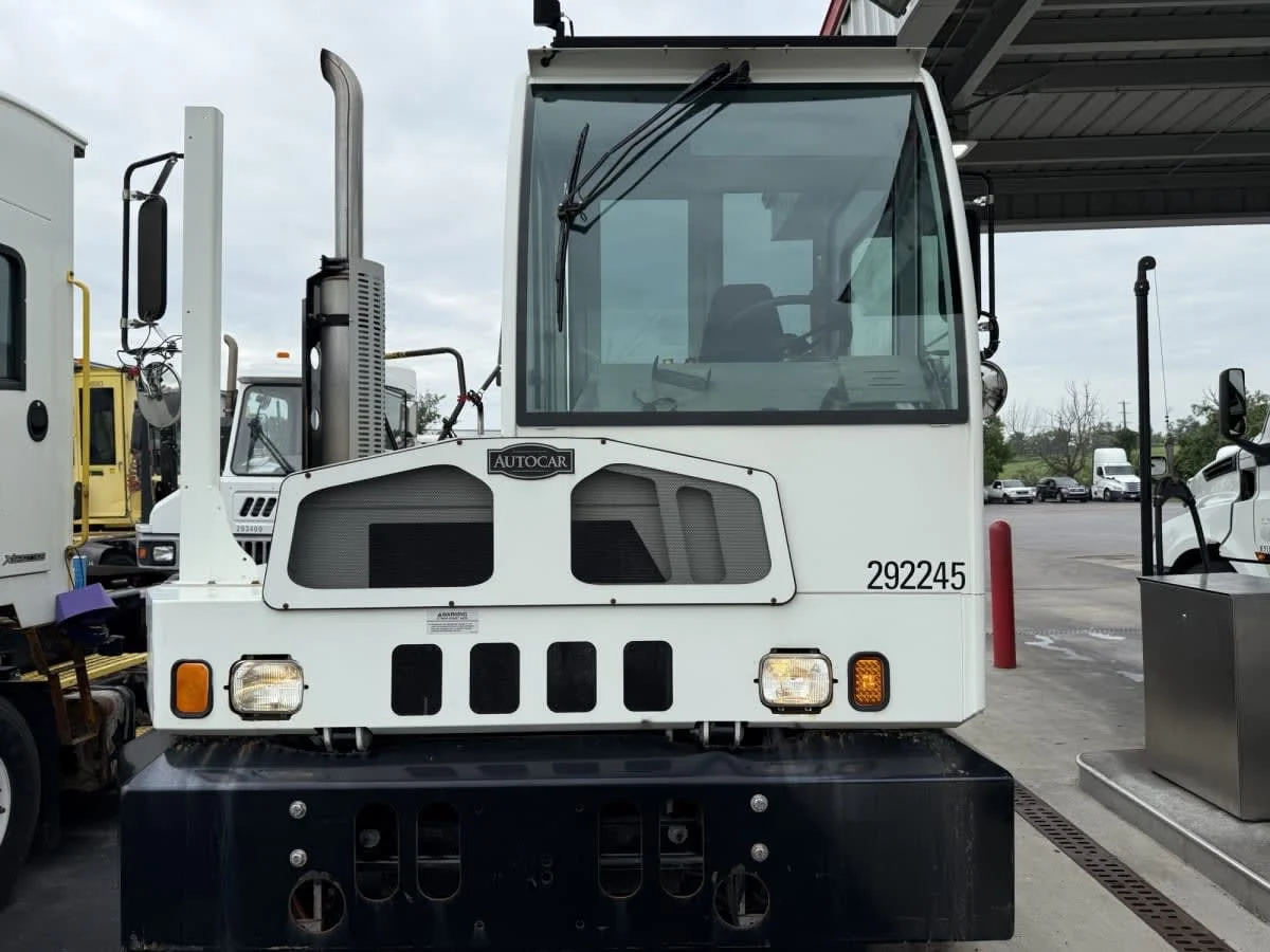 2018 Autocar in West Chester, OH — photo 3