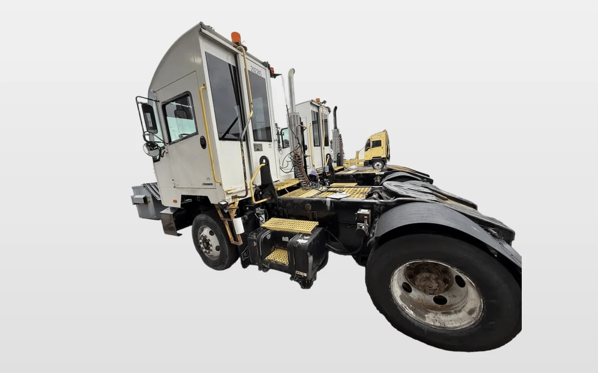 2018 Autocar - image 1