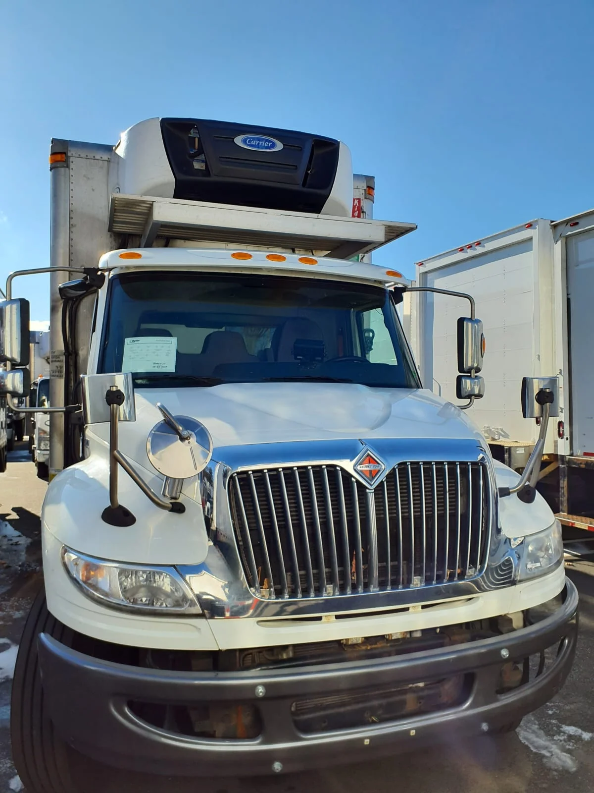 2020 International MV - image 2