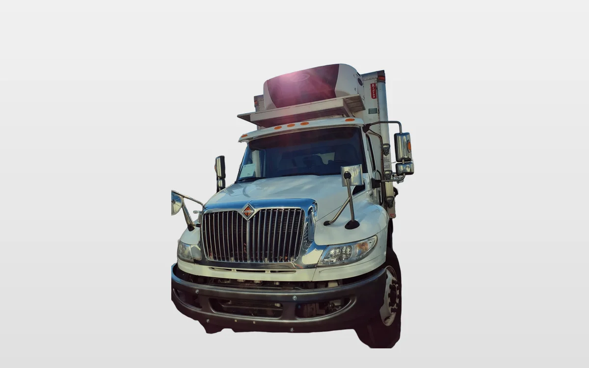 2020 International MV - image 1