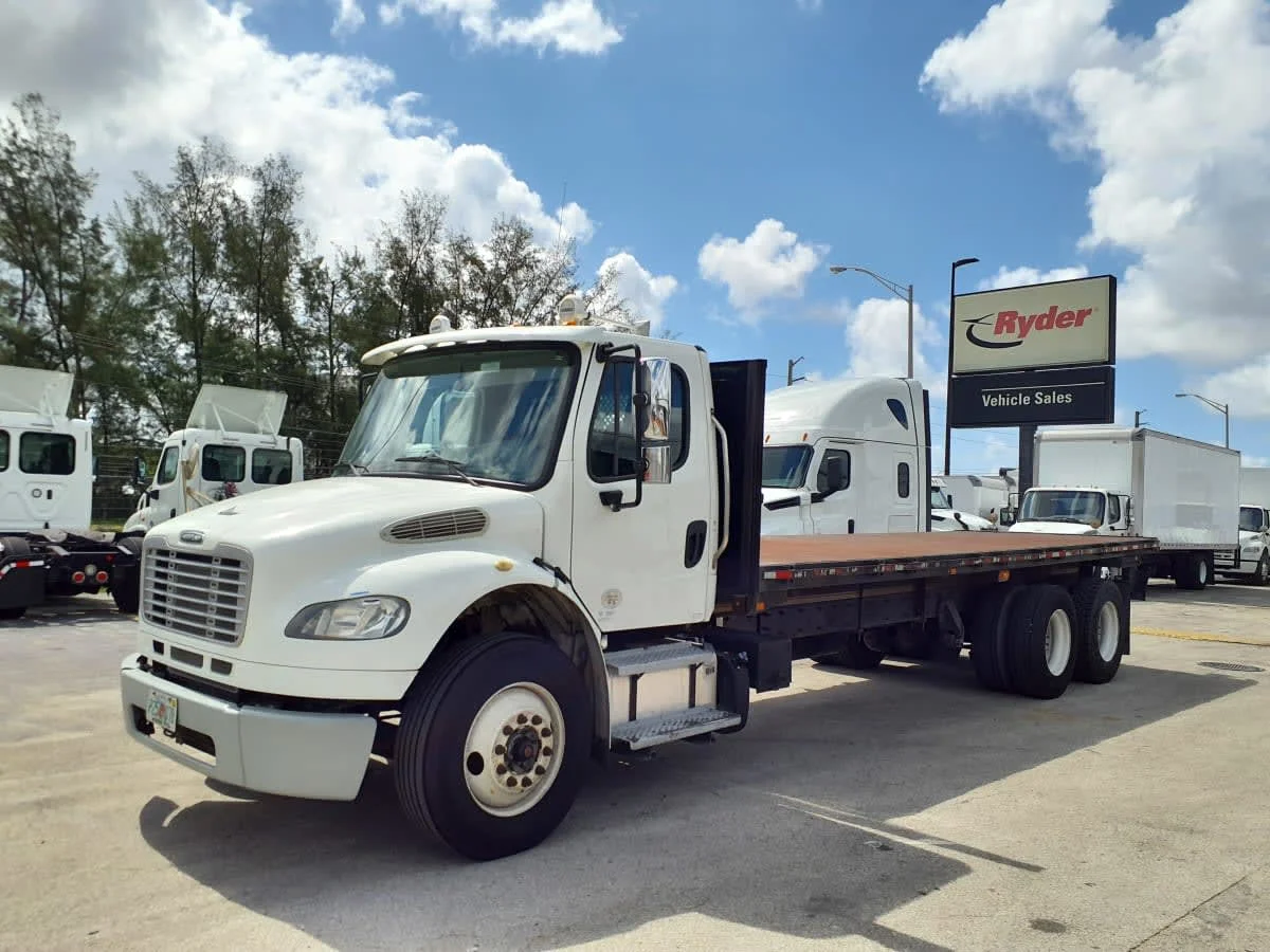 2019 Freightliner M2 106