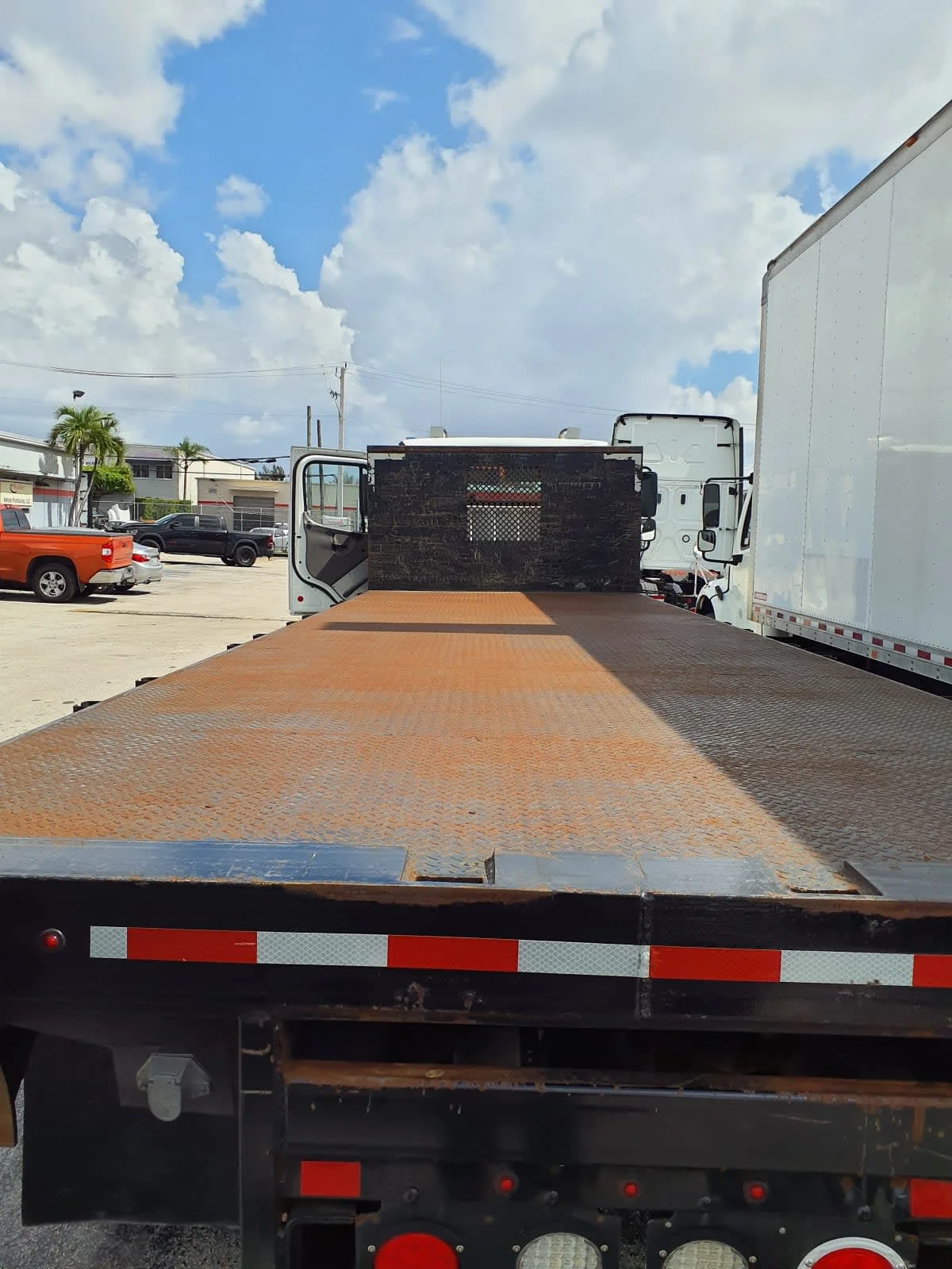 2019 Freightliner M2 106 in Miami, FL — photo 8