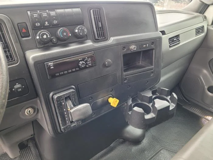 2020 International MV - image 16