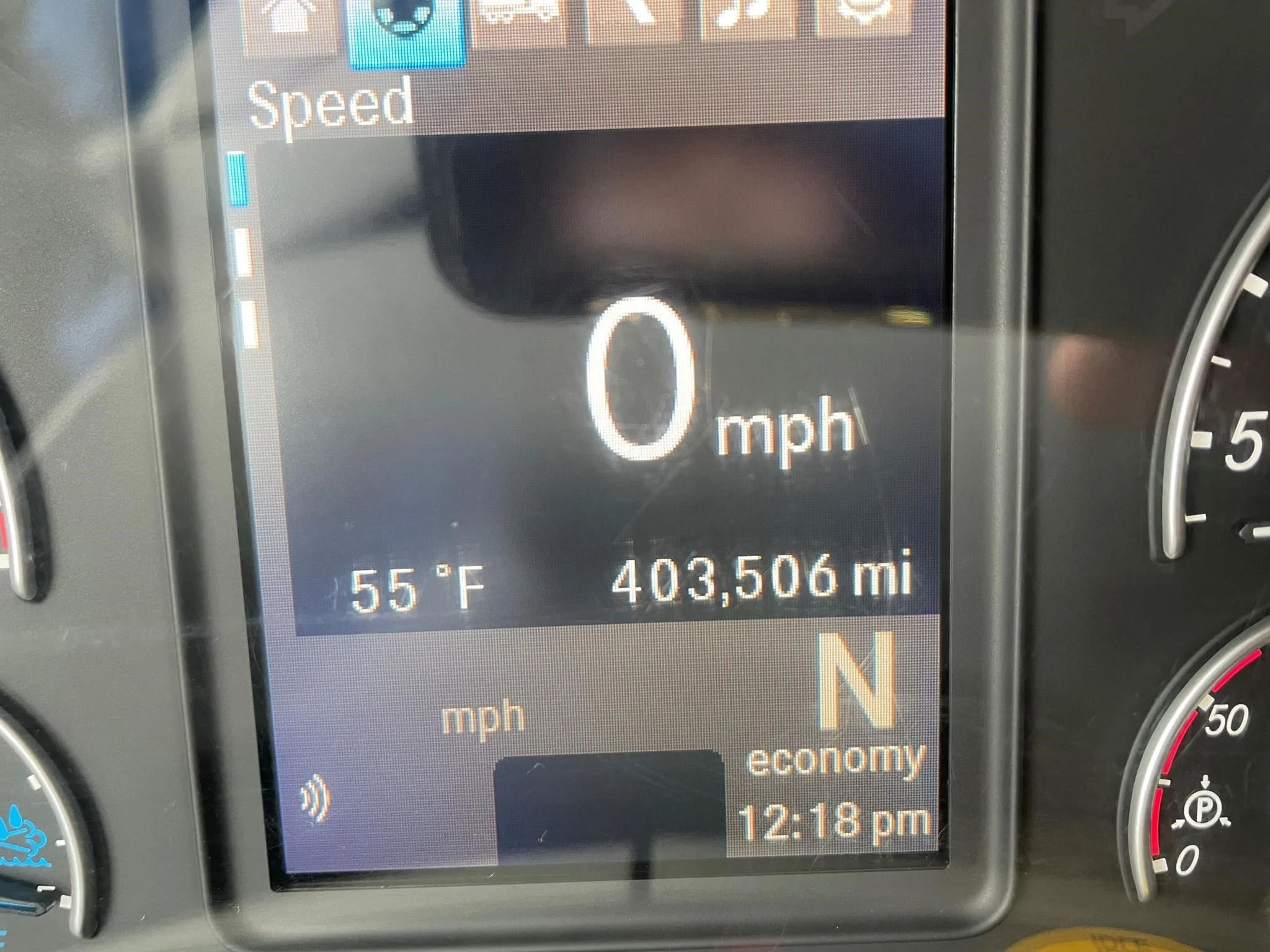 2021 Freightliner Cascadia in Louisville, KY — photo 10