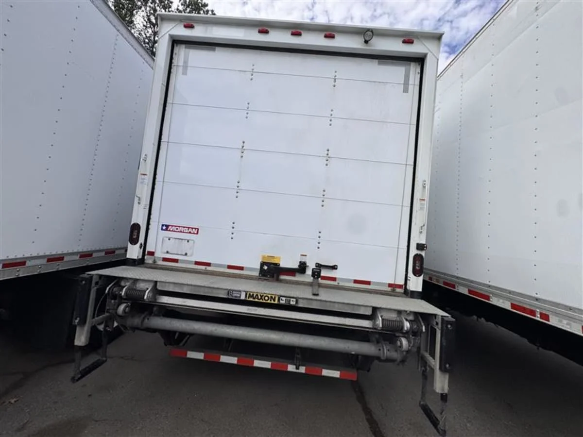 2020 Freightliner M2 106 in Ashland, VA — photo 5
