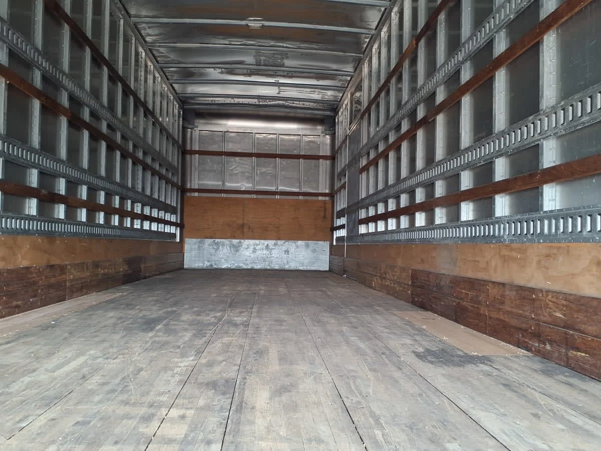 2019 Freightliner M2 106 - image 8