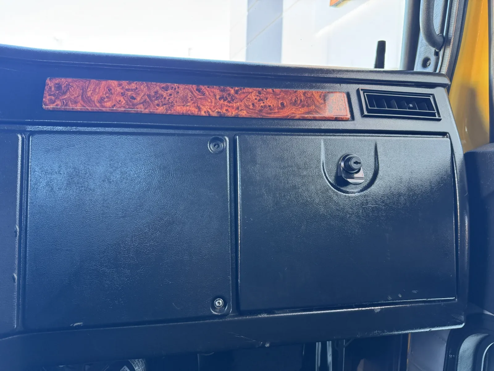 2007 Western Star 4900 - image 18