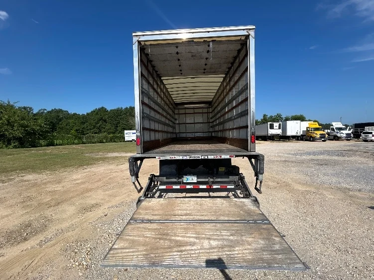 2019 Freightliner eM2 in Pensacola, FL — photo 9