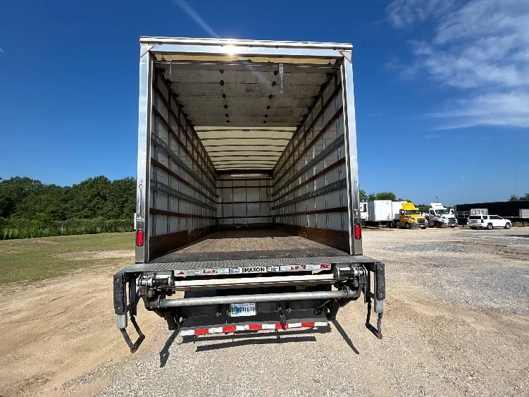 2019 Freightliner eM2 in Pensacola, FL — photo 8