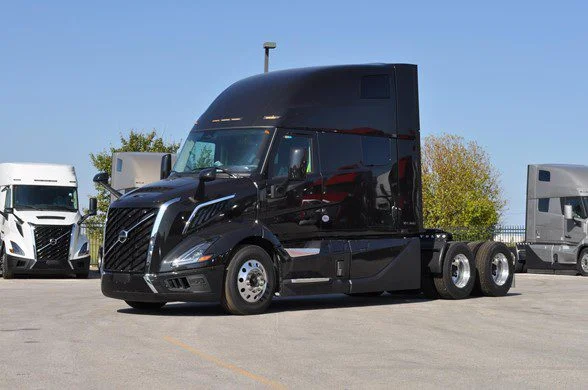 2026 Volvo VNL 860