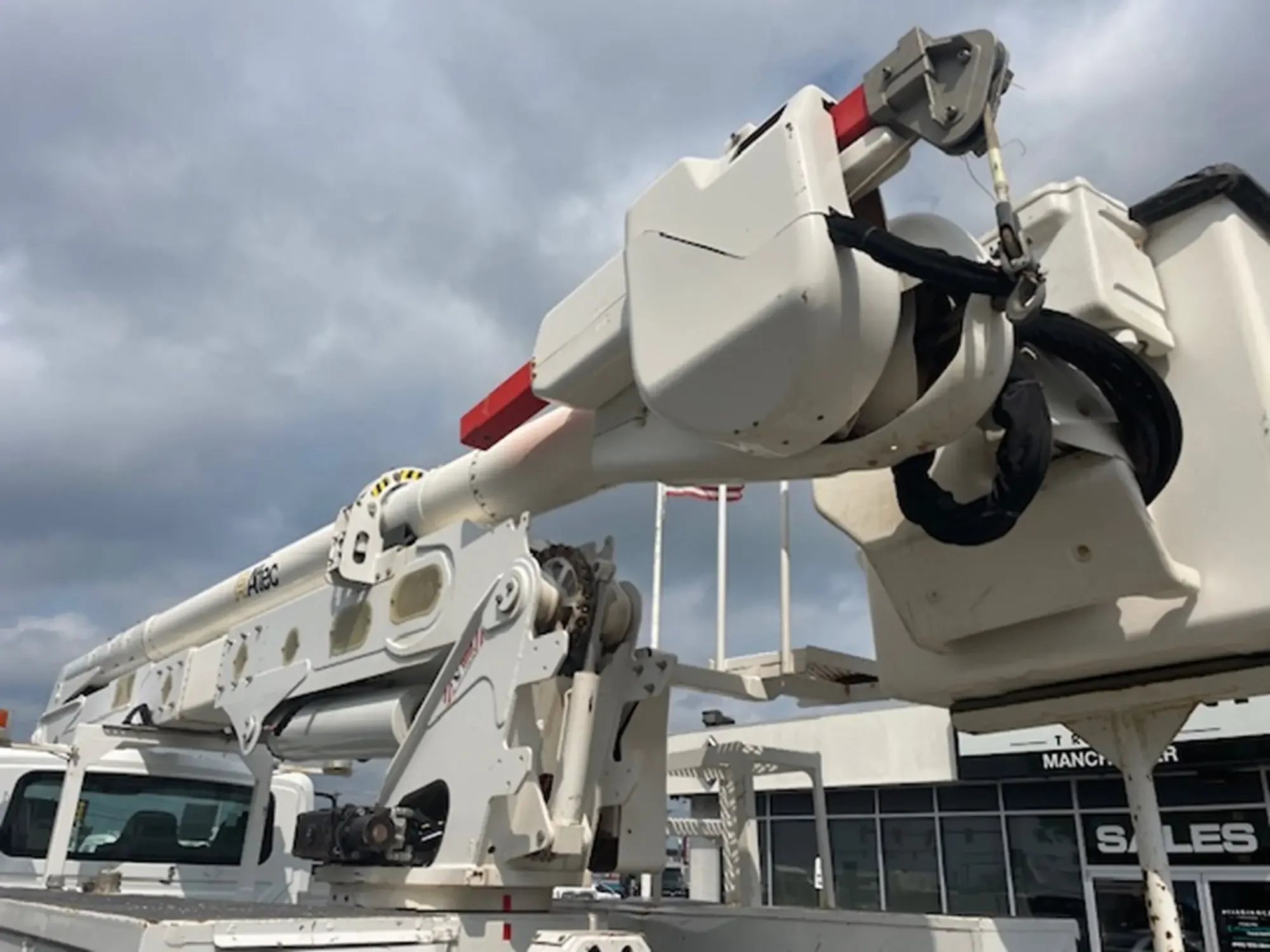 2019 International 4300 - image 14