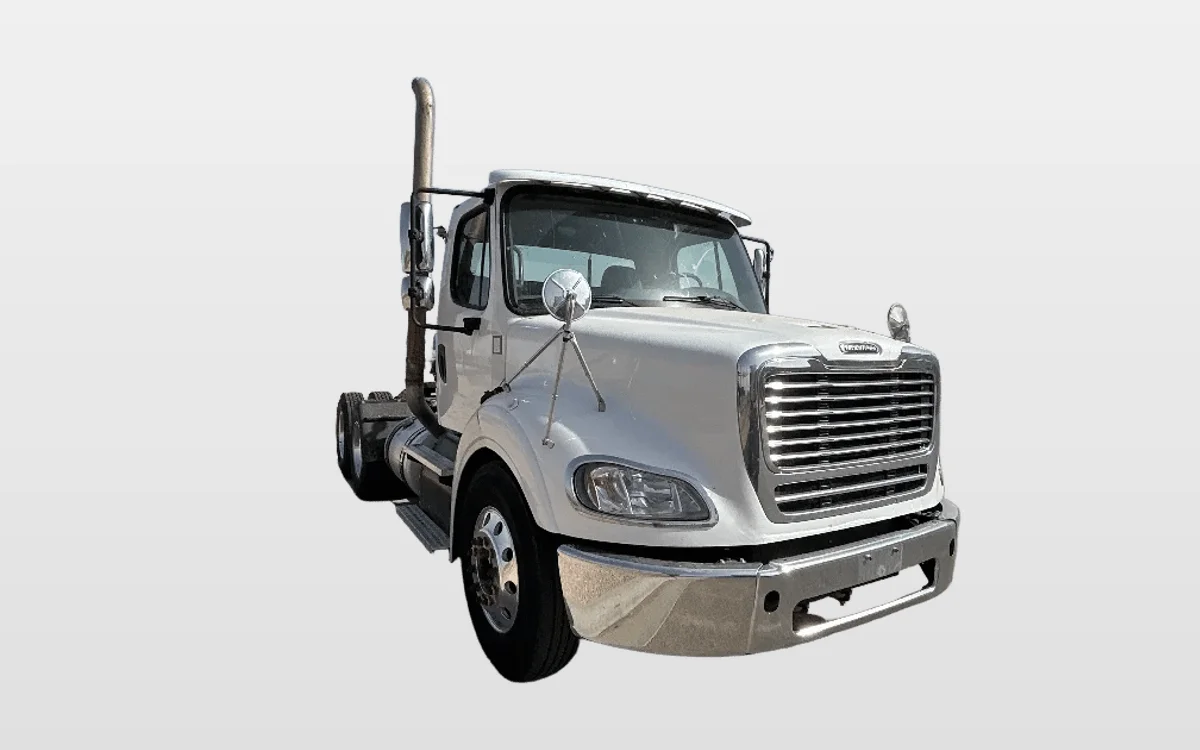 2019 Freightliner M2 112 - image 1