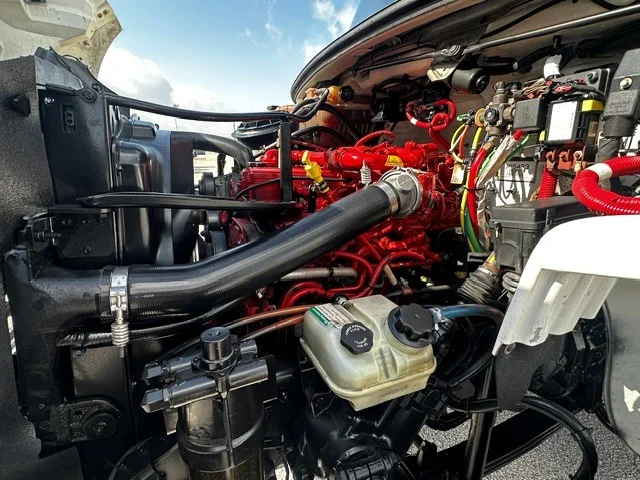 2018 Freightliner M2 106 in San Antonio, TX — photo 11