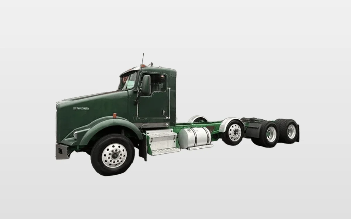 2010 Kenworth T800 - image 1