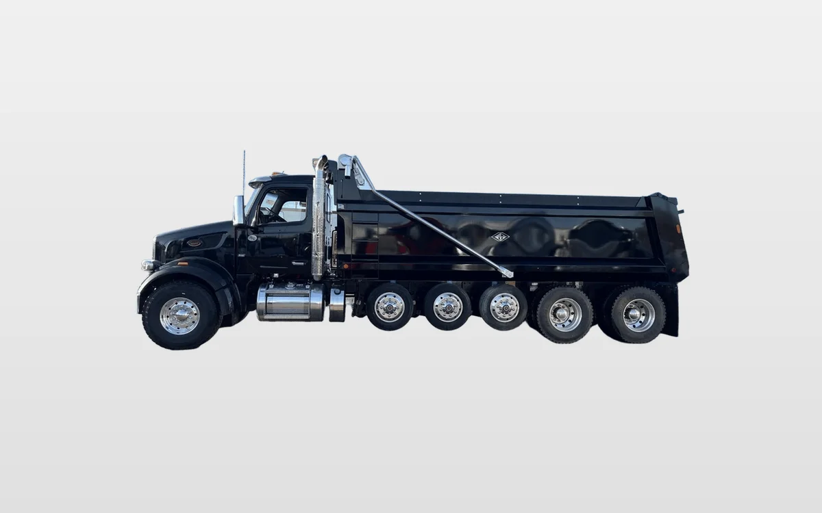 2026 Peterbilt 567 - image 1