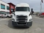 2022 Freightliner Cascadia - image 24