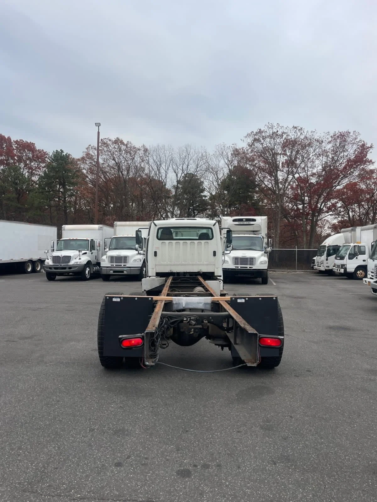 2017 Freightliner M2 106 - image 5