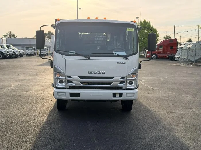 2027 Isuzu NPR - image 22