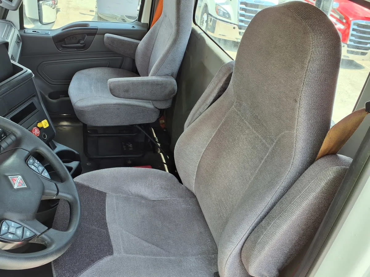 2020 International RH - image 7