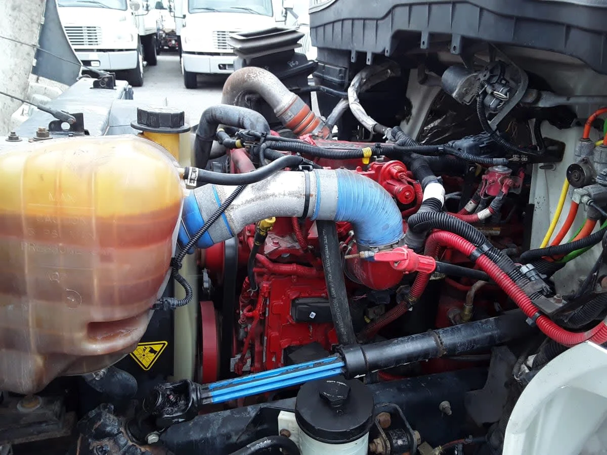 2019 International 4300 in Allentown, PA — photo 13