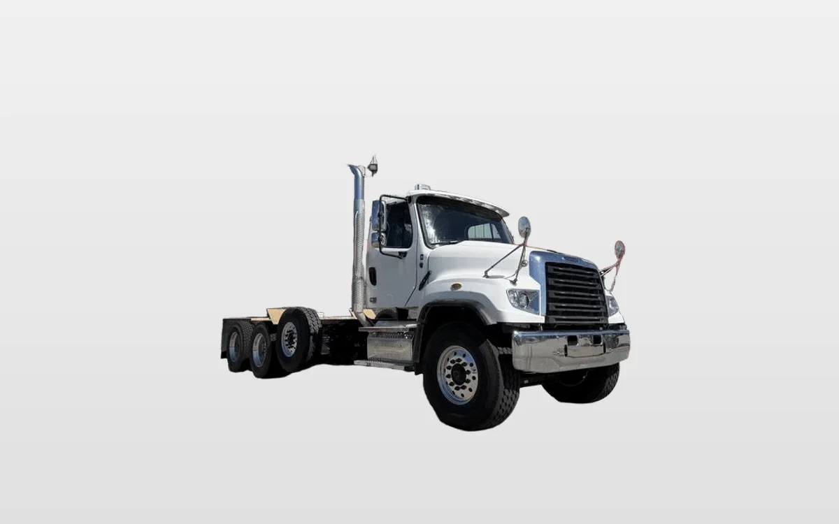 2027 Freightliner - image 1