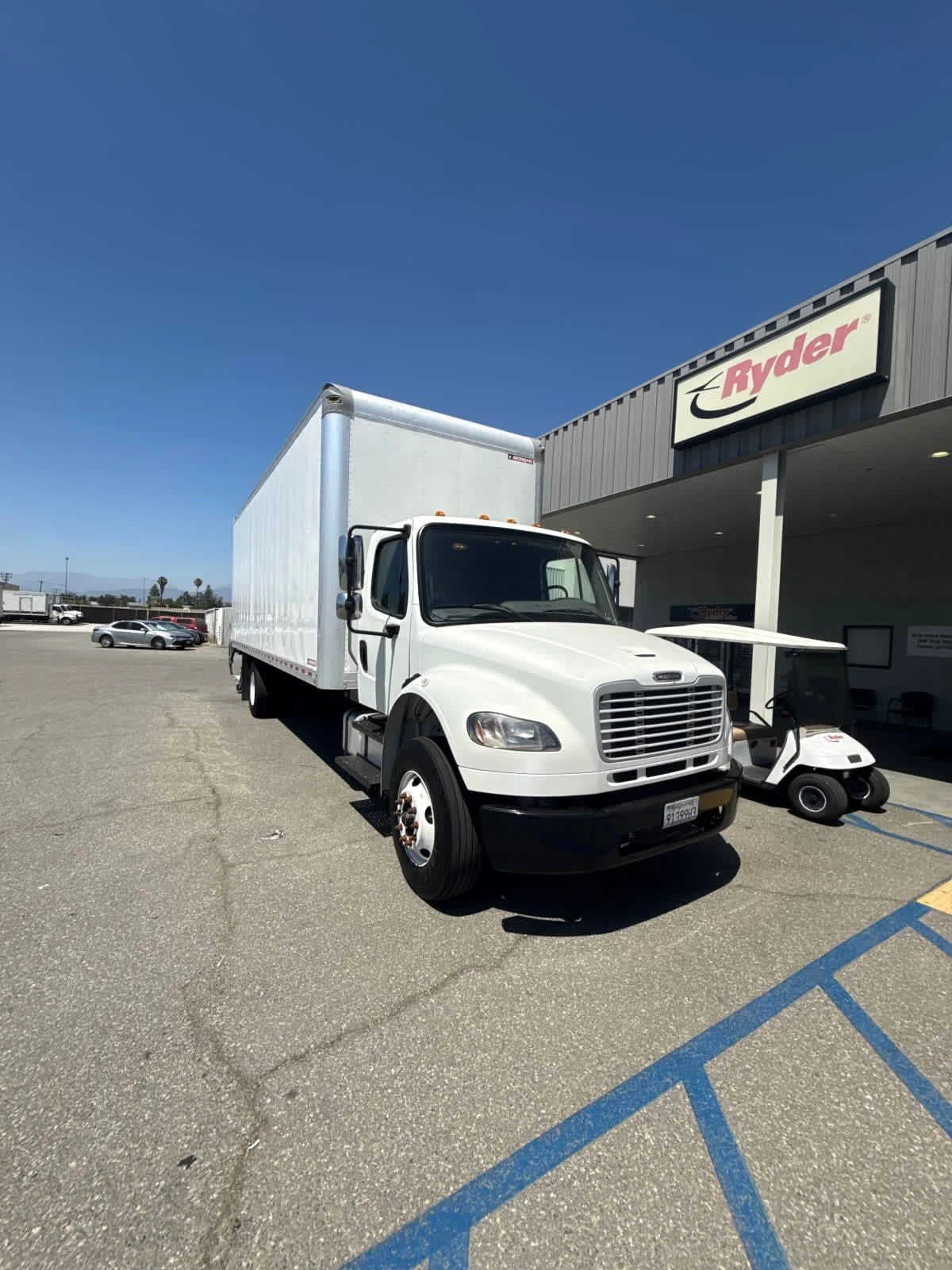 2022 Freightliner M2 106 in Pomona, CA — photo 3