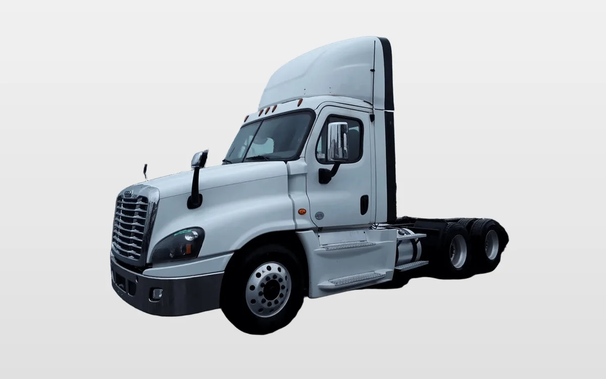 2019 Freightliner - image 1