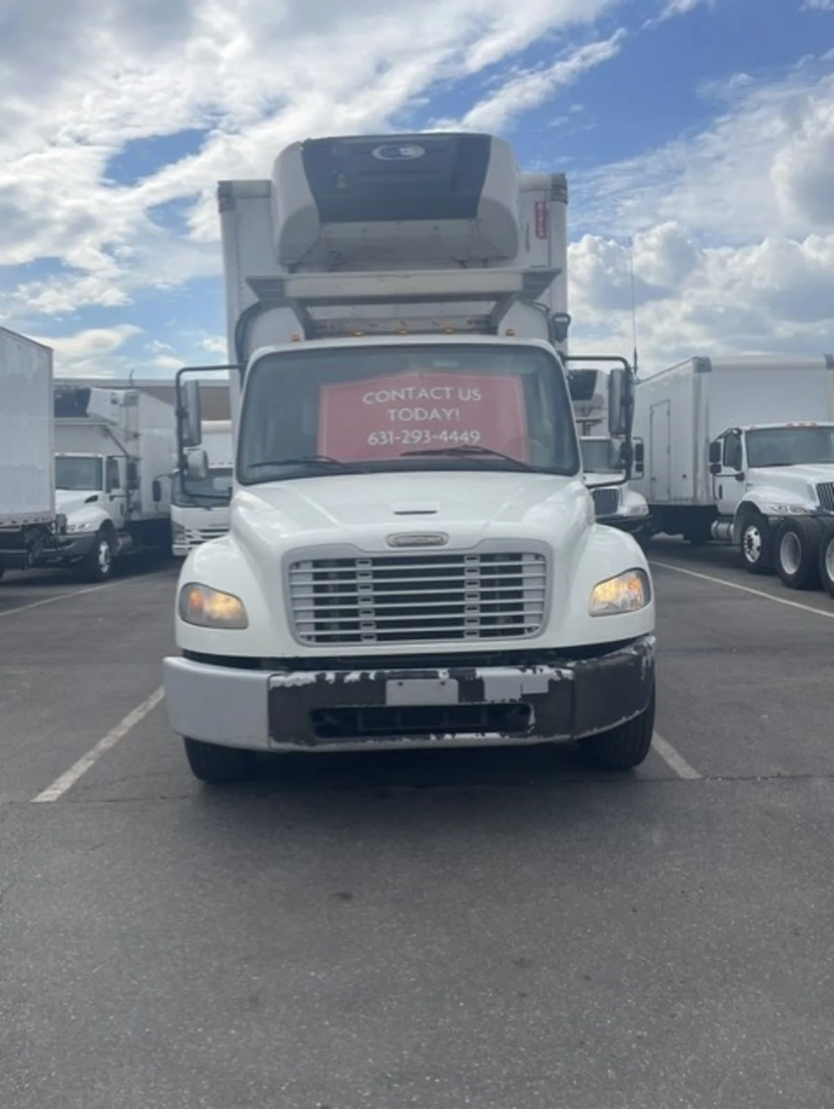 2020 Freightliner M2 106 in Farmingdale, NY — photo 2