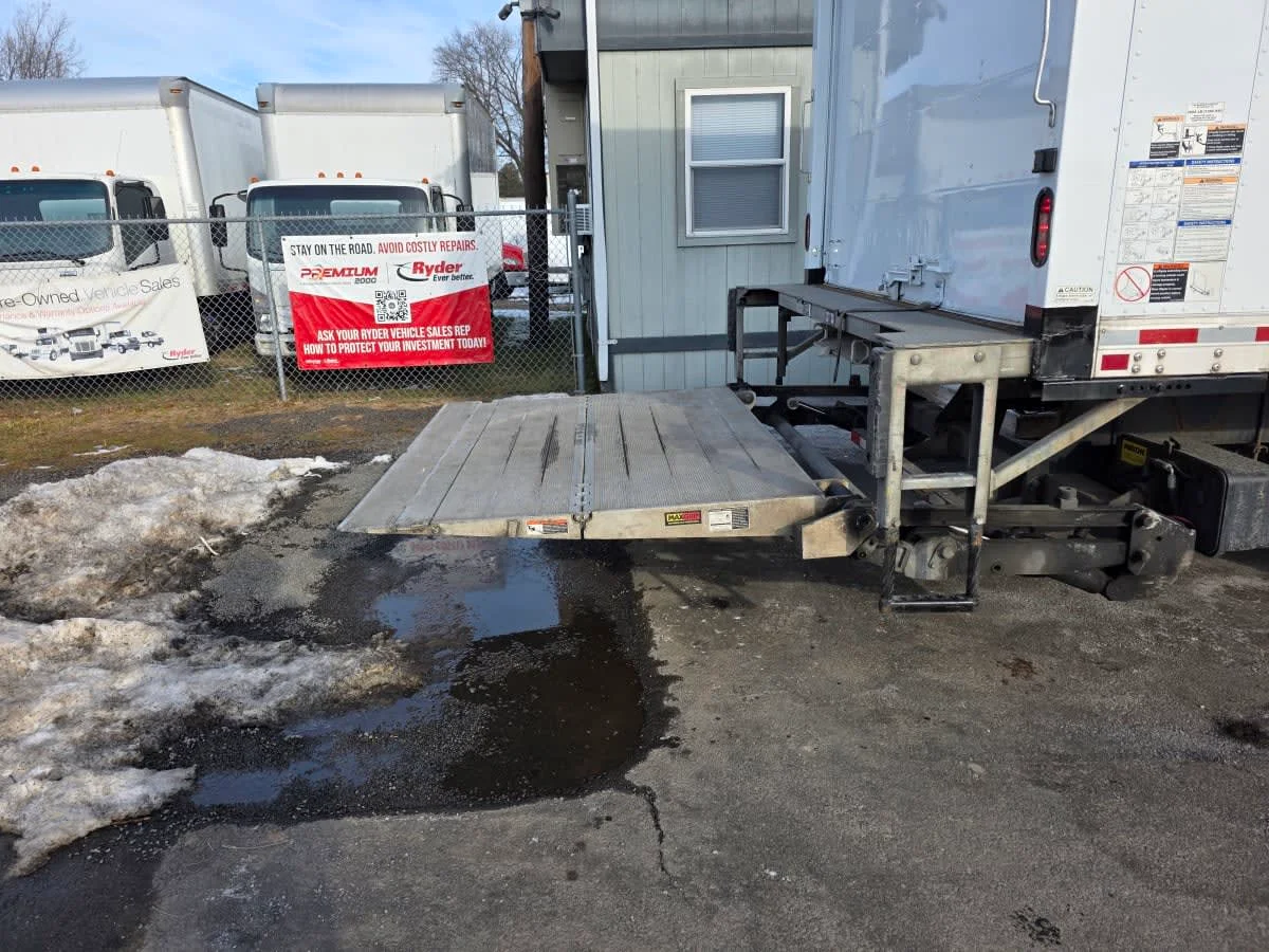 2020 International MV - image 10