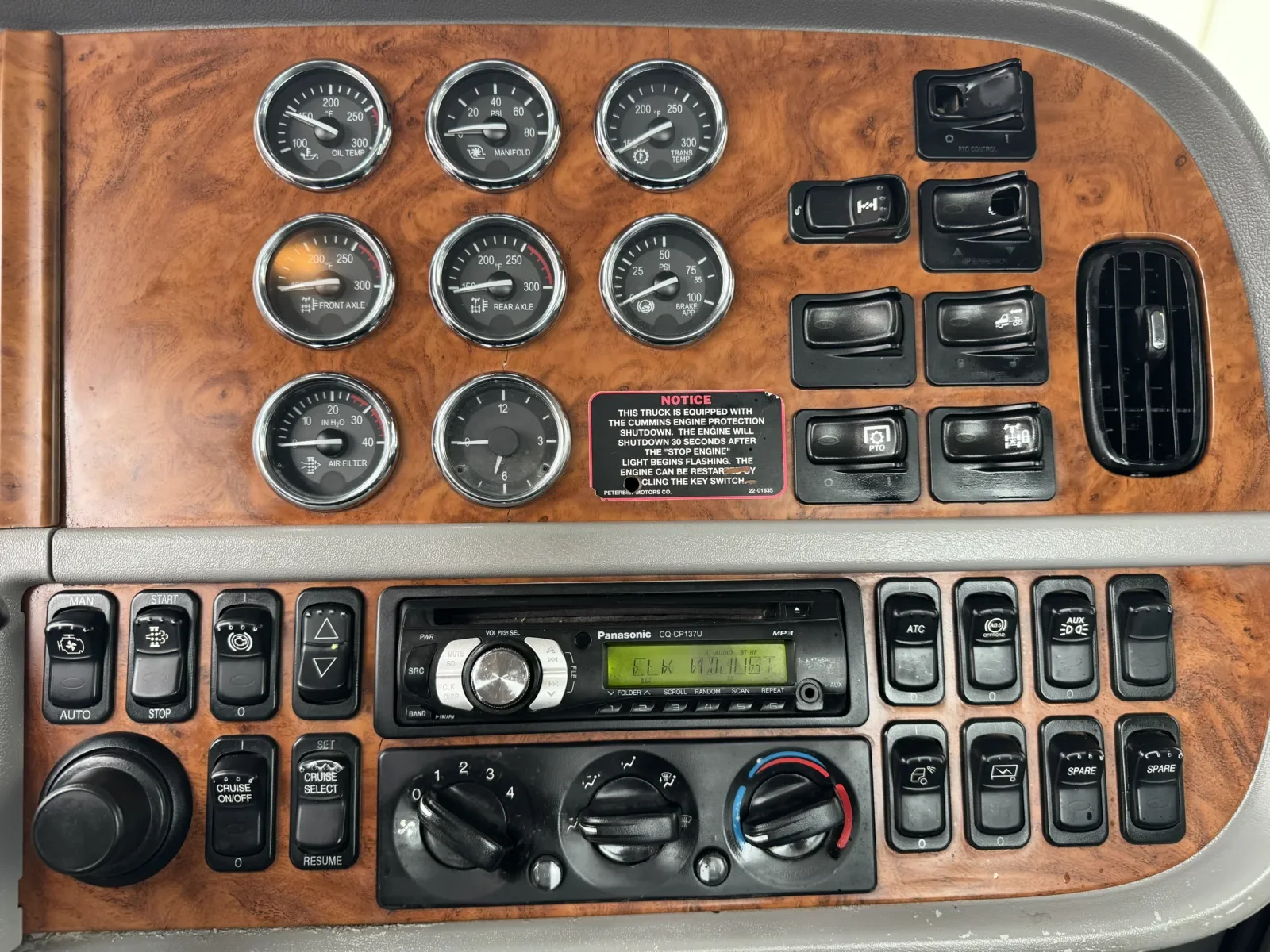 2009 Peterbilt 388 in Greer, SC — photo 18