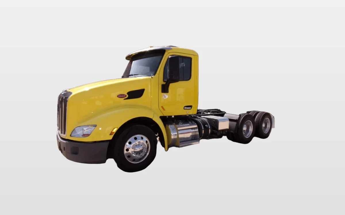 2021 PETERBILT 579 - image 1