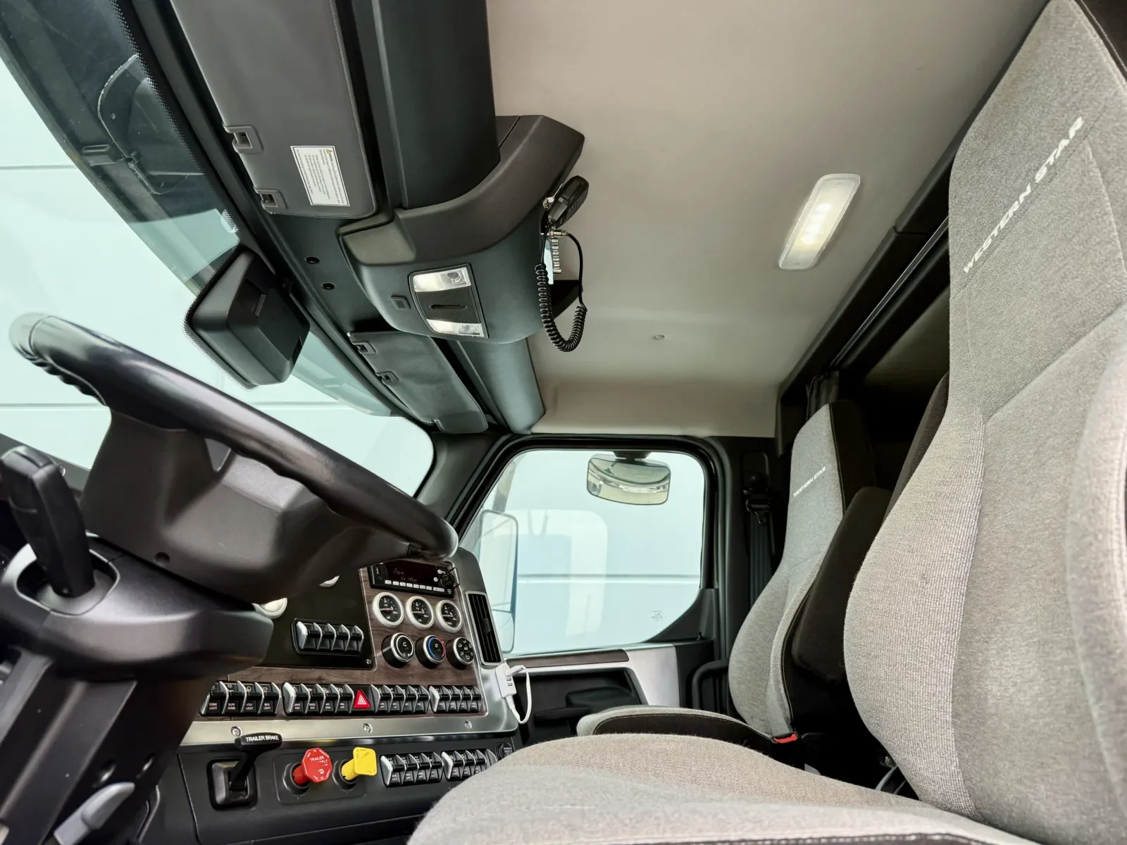 2023 Western Star 4900 - image 14