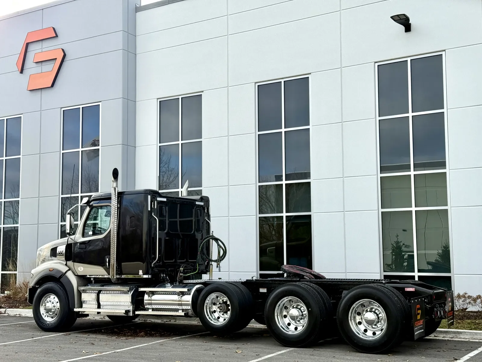 2023 Western Star 4900 - image 6