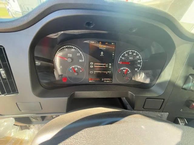 2025 Peterbilt 536 — photo 11