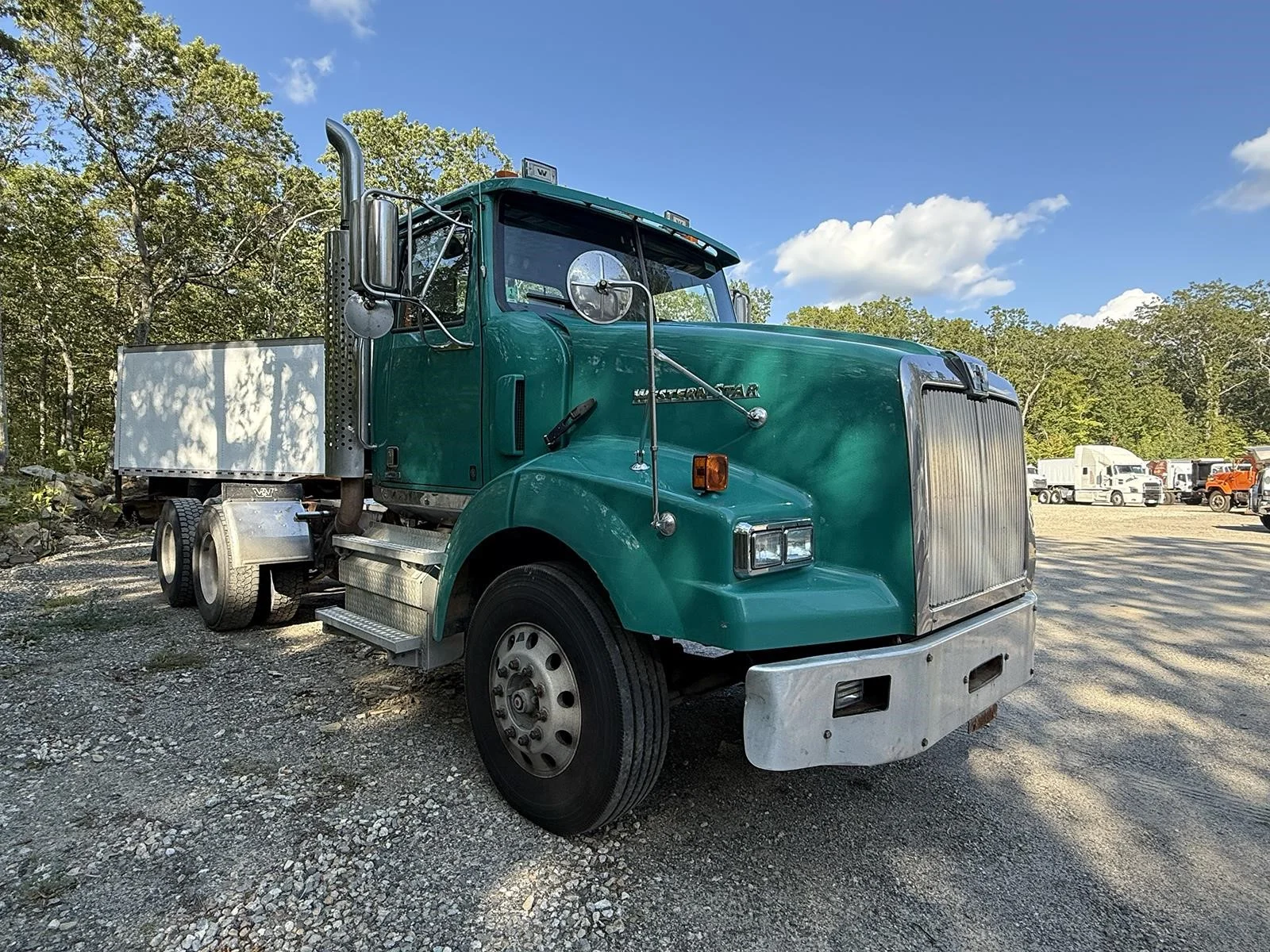 2016 Western Star 4900 in Avon, MA — photo 3