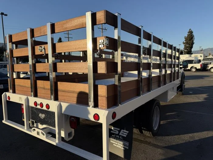 2026 Ford F-550 — photo 6