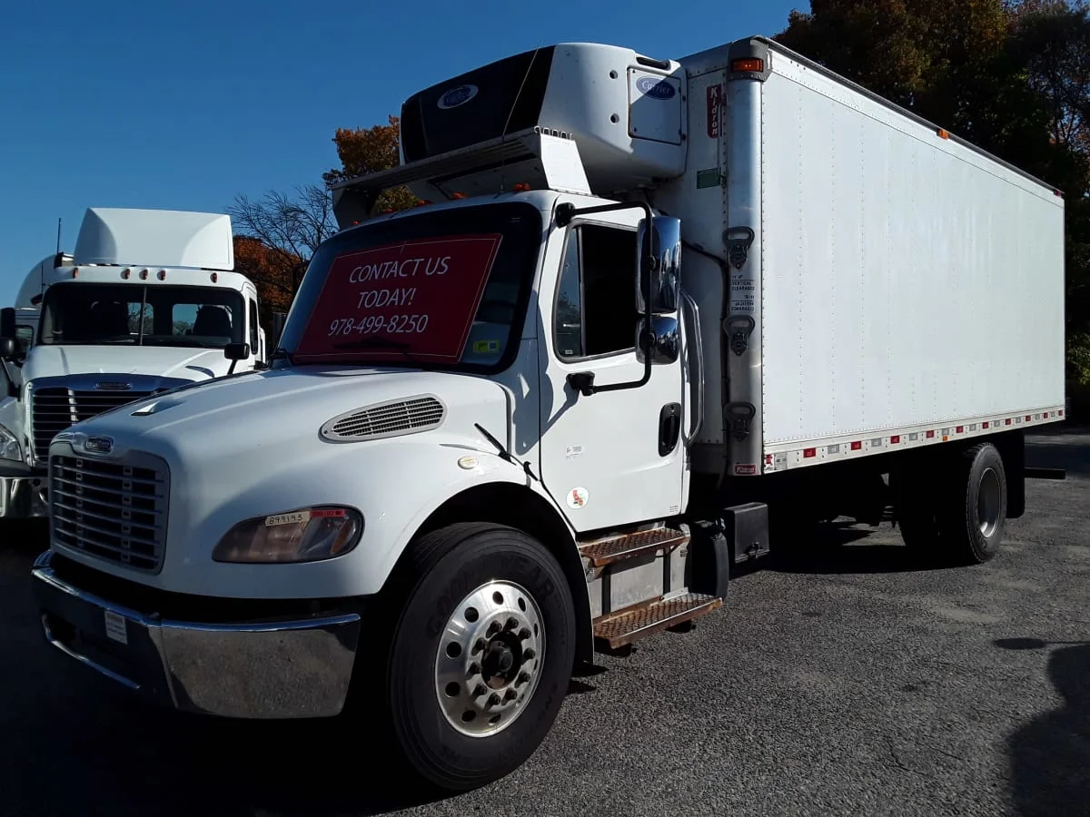 2020 Freightliner M2 106 - image 2