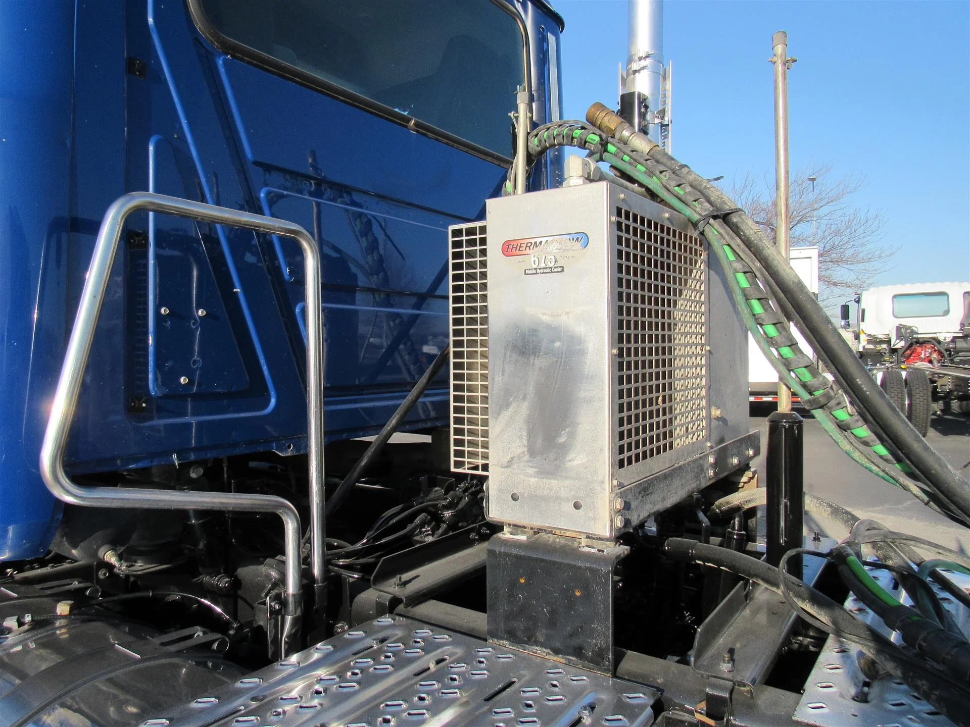 2023 Mack Pinnacle - image 4