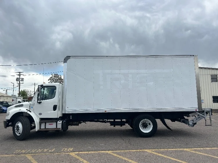2019 Freightliner eM2 in Aurora, CO — photo 4