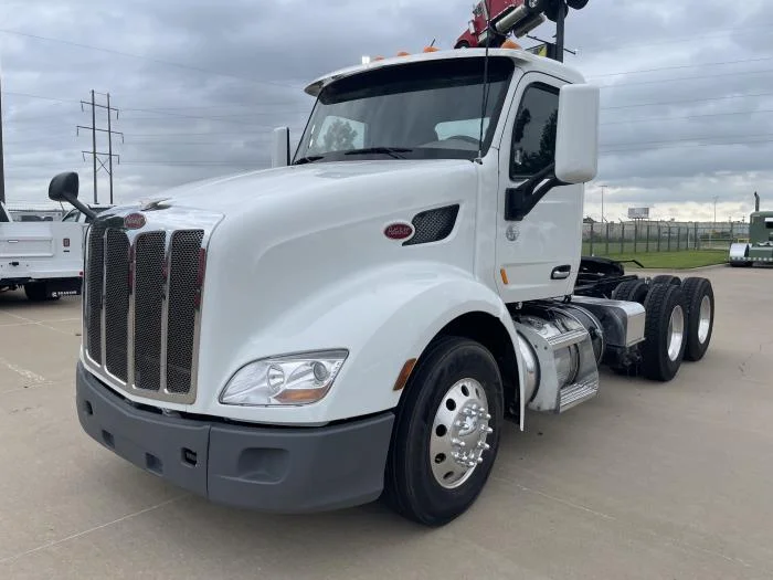 2021 Peterbilt 579 in Oklahoma City, OK — photo 3