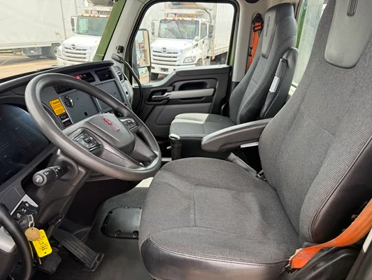 2023 Kenworth T680 in Denver, CO — photo 18