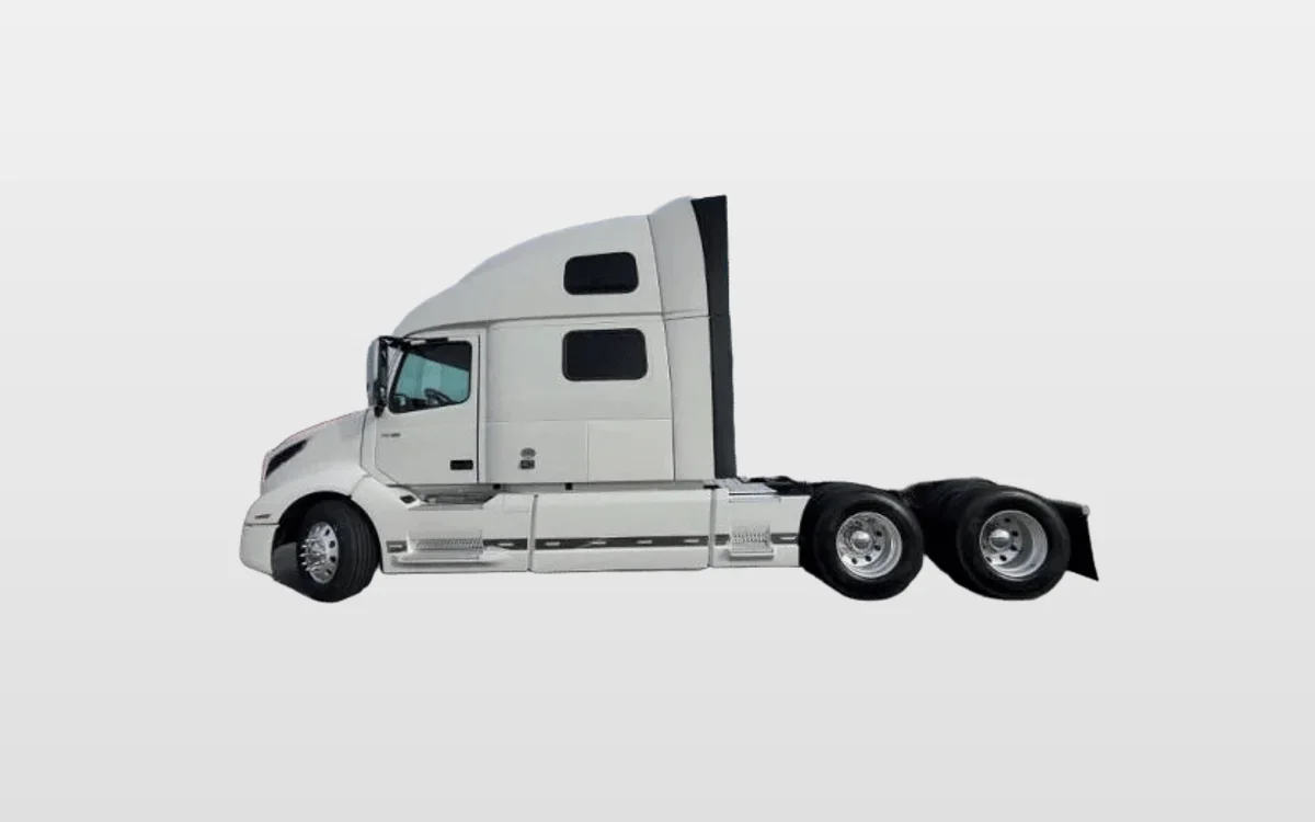 2023 Volvo VNL 860 - image 1